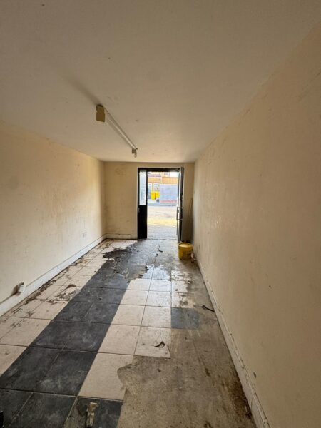 Ilford Lane - IG1 2LT