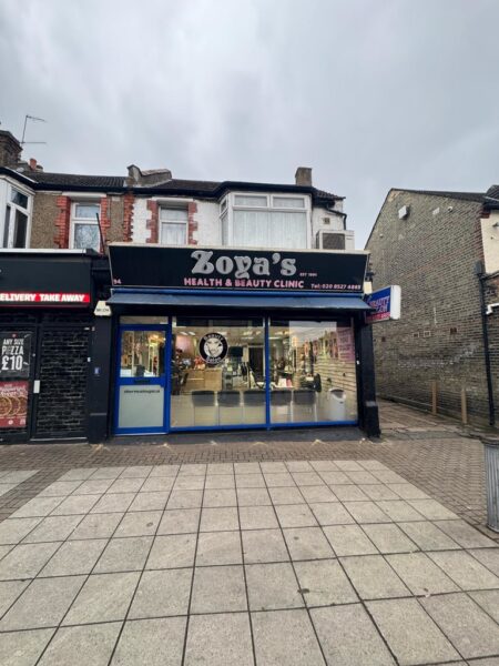 Chingford Mount Rd - E4 9AA