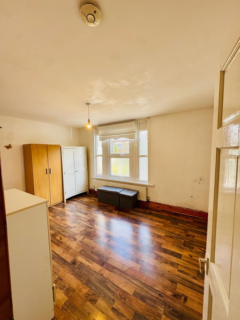 56B St Mary Road Walthamstow