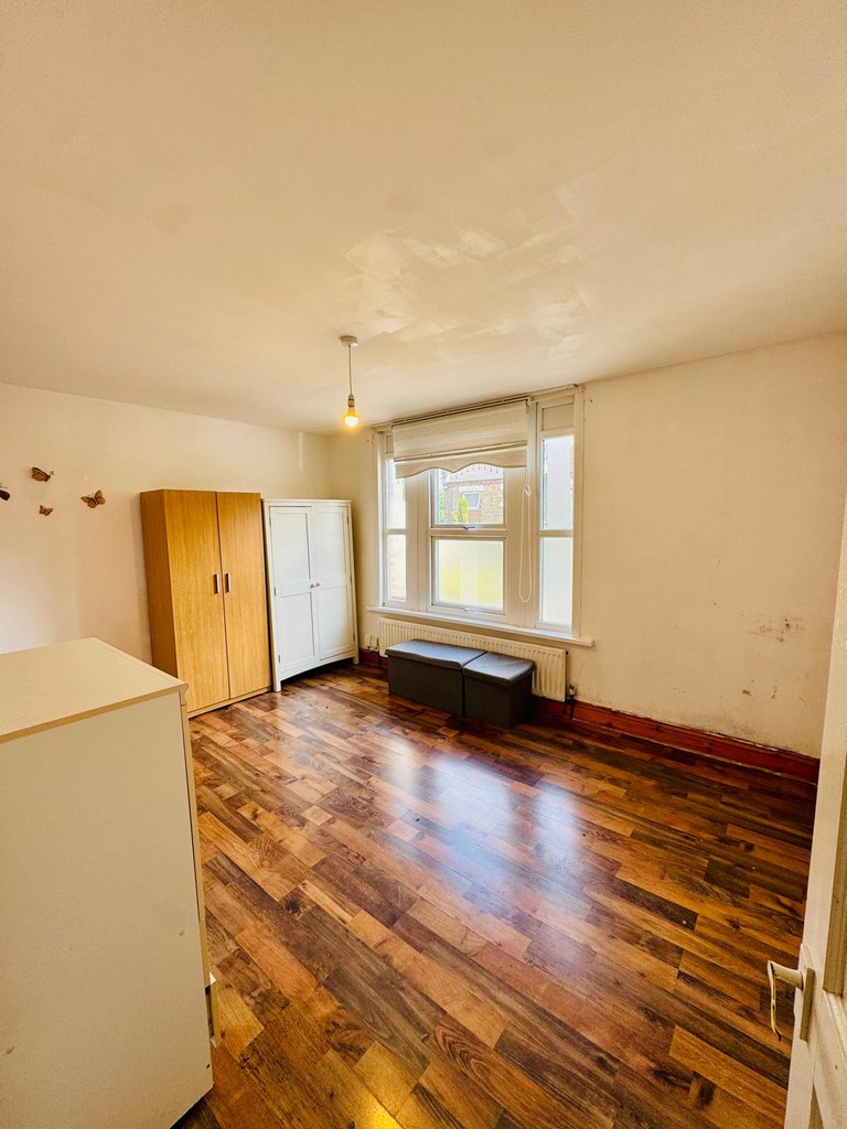 56B St Mary Road Walthamstow
