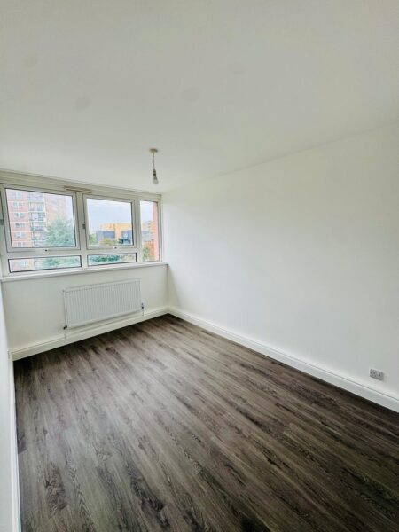 Brabazon St, London E14 6BL