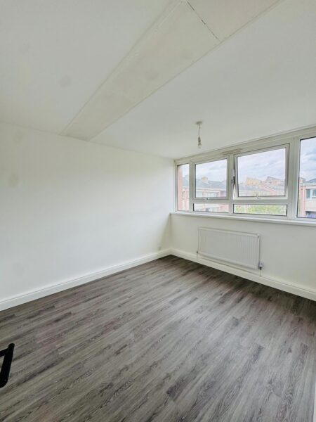 Brabazon St, London E14 6BL