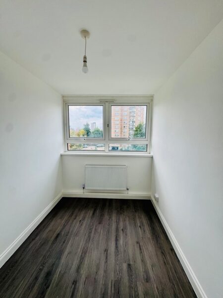 Brabazon St, London E14 6BL