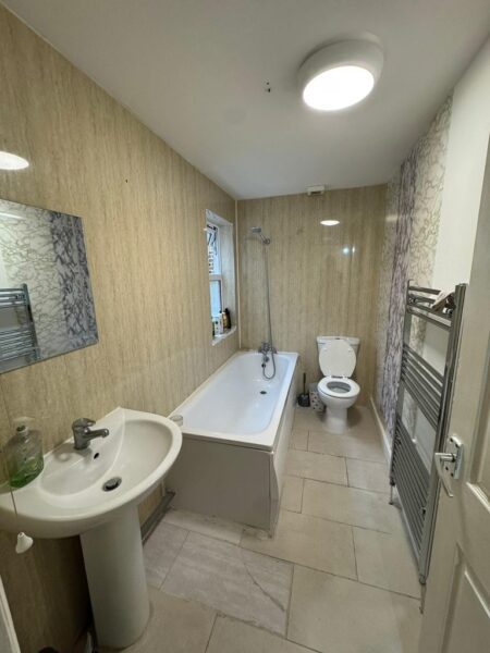 638B Lea Bridge Road Leyton