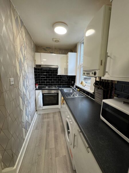 638B Lea Bridge Road Leyton