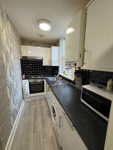 638B Lea Bridge Road Leyton