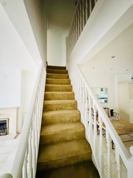 Smeaton Road, IG8 8BD